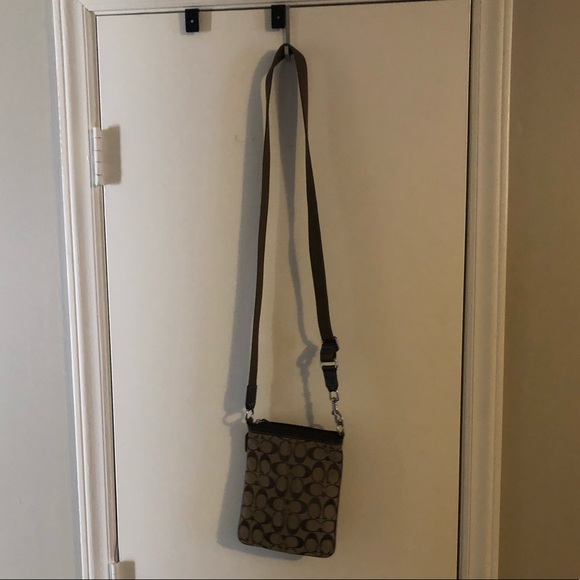 Coach Crossbody Bag - Picture 3 of 5